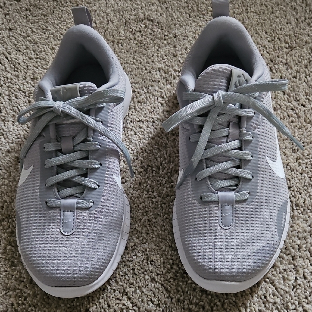 Gray Women's Nike Shoes